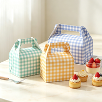 Boîte à pâtisserie à carreaux de qualité supérieure avec poignée de transport facile, plusieurs couleurs, emballage pour gâteau mousse, boîte cadeau professionnelle pour boulangerie, OEM