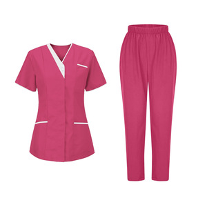 Conjunto de Uniforme en Oferta: Elegante Conjunto de Pantalón Cargo y Blusa para Salón de Belleza y Trabajo Hospitalario - Product Image 4