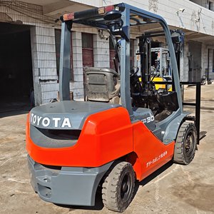 מלגזה משומשת איכותית מיפן, טויוטה <span class=keywords><strong>30</strong></span> 3 טון, דגם 2022, עם מנוע, תיבת הילוכים, משאבה ומסבים במחיר טוב - Product Image 5