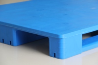 Palettes en plastique empilables à plateau fermé, à simple face, en HDPE vierge, à entrée 4 voies, pour utilisation en entrepôt
