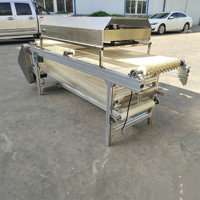 Machine industrielle de grande capacité pour la transformation des céréales, machine de traitement des snacks plats, machine intégrée de formage et de cuisson des crêpes