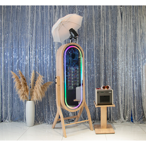 2025 Magic Mirror <span class=keywords><strong>Photo</strong></span> <span class=keywords><strong>Booth</strong></span> Machine <span class=keywords><strong>mac</strong></span> Ios System Miroir en bois 21.5 pouces LCD Écran tactile Photomaton - Product Image 4