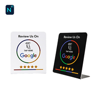 Support de signalisation Google Review en forme de L pour comptoir avec lecture NFC et code QR, et impression personnalisée
