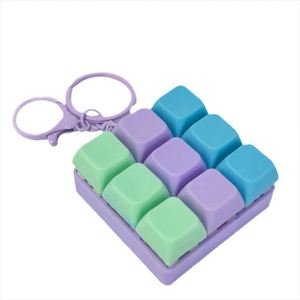 Jouet créatif anti-stress à presser, outil de soulagement de l'ennui pour enfants et adultes, petit pendentif - Product Image 3
