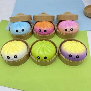 Juguete antiestrés de simulación de cara de caricatura, tipo dumpling, de rebote lento, mini vaporizador, para niños y adultos, regalo de descompresión. - Product Image 2
