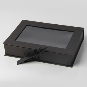Boîte-cadeau noire de luxe de style chaud fenêtre découpée insertion transparente <span class=keywords><strong>en</strong></span> PVC fermeture magnétique affichage de bijoux emballage <span class=keywords><strong>en</strong></span> papier personnalisé boîte-cadeau - Product Image 2