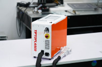 Chariot à dos équipement de rouille laser portable 50w 100w enlèvement de surface métallique peinture acier machine de nettoyage laser à impulsions