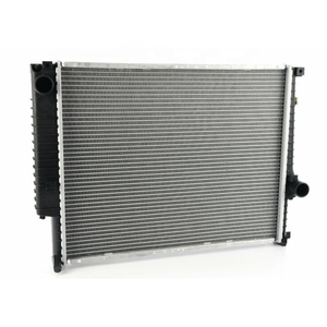 Radiateur de voiture pour BMW E30 <span class=keywords><strong>E34</strong></span> 325i MT 17112241912 - Product Image 1