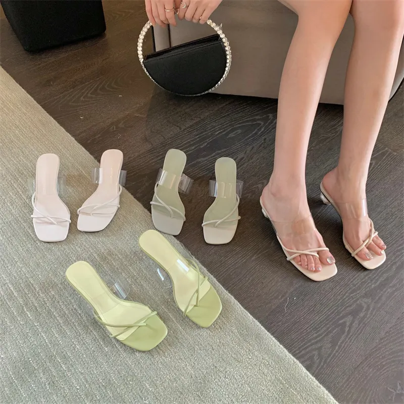 2022 estate nuova colla di vetro trasparente antiscivolo testa quadrata tacco spesso sandali con tacco medio mostrano pantofole da donna bianche con tacco alto