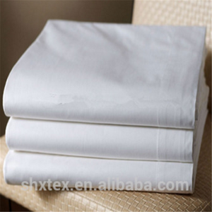 100% cotone 250TC 40x40s <span class=keywords><strong>raso</strong></span> <span class=keywords><strong>bianco</strong></span> e 1cm 3cm striscia hotel casa biancheria da letto tessuto lenzuolo piatto tessuto - Product Image 4