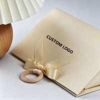Sac cadeau de luxe personnalisé avec poignée en bois à 3 couleurs, boîte cadeau en forme de livre, emballage de bijoux, boîte cadeau en papier de qualité supérieure