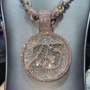 Colgante de Número Totalmente Cubierto de Diamantes, Cadenas HipHop Personalizadas, Moissanita VVS1 de Corte Brillante Redondo, Plata de Ley 925, Colgante Circular de Lujo - Product Image 1