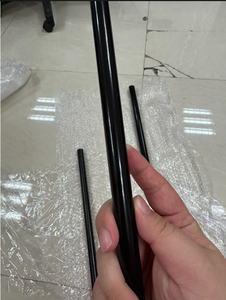 Barra de Acero Laminado en Frío Negra, Empaquetada Individualmente, Grado <span class=keywords><strong>Q235</strong></span>, Espesor de 0.5-1.5 mm, Tubos Soldados para Muebles, Acabado Pulido Mate - Product Image 2