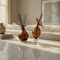 Diffuseur de parfum numérique à diffusion forte couleur ambre avec bouteilles et bâtonnets de luxe pour la maison