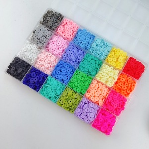 <span class=keywords><strong>Bijoux</strong></span> à breloques accessoires de bricolage faits à la main perles en argile polymère souple <span class=keywords><strong>Kit</strong></span> de fabrication de <span class=keywords><strong>bijoux</strong></span> <span class=keywords><strong>pour</strong></span> adultes enfants bricolage - Product Image 5
