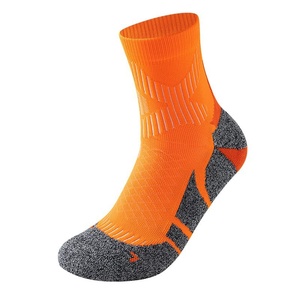 Chaussettes de sport Coolmax à séchage rapide, antibactériennes, absorbant la transpiration, anti-odeurs, épaisses, en tissu éponge, antidérapantes, pour la course à pied et le cyclisme professionnels - Product Image 1