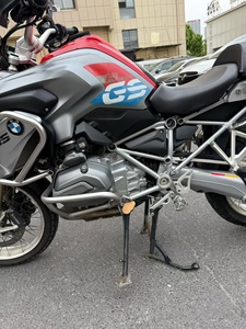 Motocicleta de Segunda Mano, Motocicleta Usada de Aventura, Marca Alemana, Modelo <span class=keywords><strong>1200GS</strong></span>, Color Plata y Rojo, 33500 km - Product Image 6