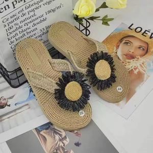 Wholesale New Linen Comfort Lady Luxury <b>Slippers</b> Breathable Home Fashion Flip Flops <b>Slipper</b> Simple Designer Women <b>Slippers</b> - Product Image 4