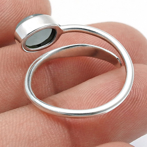 Magnifiquement conçu gris pierre de lune pierres précieuses bagues faites à la main en argent sterling 925 bijoux en pierre de naissance à la mode en gros - Product Image 4