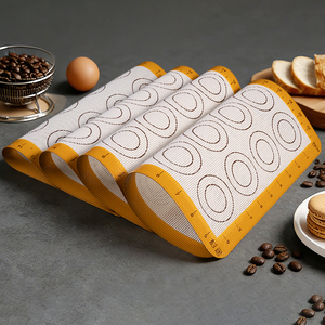 Maßgefertigte Farbige Lebensmittelechte Silikon-Backmatte Wiederverwendbare Hitzebeständige Spülmaschinenfeste Backunterlage für Heimküche Backzubehör - Product Image 4