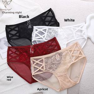 法国十字性感蕾丝低腰女内裤纯欲望镂空透气抱臀棉裆薄内衣 - Product Image 4