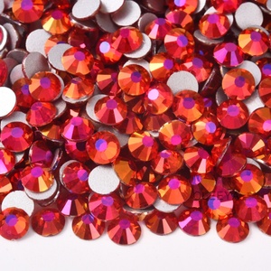 Strass en verre à dos plat non thermocollants Oleeya, emballage personnalisé en vrac, 14400 pièces pour décorations de gobelets - Product Image 4