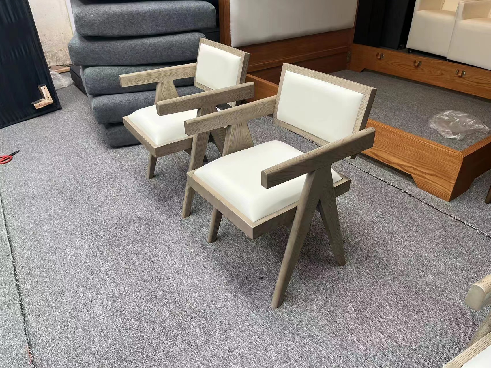 Indoor furniture kitchen restaurant customized luxury wood dining chair