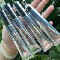 Logo personnalisé Maximum Lip Volumizing, effet puissant pour des lèvres plus pulpeuses, 20ml, flacon argenté, repulpeur de lèvres