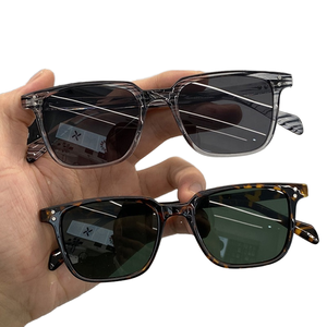 Gafas de sol de lujo con protección UV, montura cuadrada, diseño moderno y con personalidad, unisex, para viajes. - Product Image 1