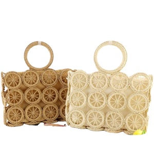 Bolsos de mano a <span class=keywords><strong>la</strong></span> moda <span class=keywords><strong>para</strong></span> <span class=keywords><strong>mujer</strong></span>, Bolsas de paja de <span class=keywords><strong>playa</strong></span> <span class=keywords><strong>para</strong></span> verano, <span class=keywords><strong>2022</strong></span> - Product Image 1