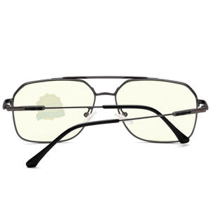 Nouvelle monture de lunettes carrée en métal anti-lumière bleue pour hommes, lunettes de soleil tendance 50005 - Product Image 1