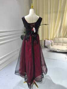 S2473N Nouvelle <span class=keywords><strong>Robe</strong></span> de Soirée Élégante et Sophistiquée en Tulle Noir et Rouge, Col en V Profond, Idéale pour Hôtesse, Bal de Promo et Spectacles, Collection 2026, Modèle Très Vendu - Product Image 6