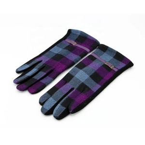 Guantes de cuero de tartán forrados de Cachemira para mujer Guantes de conducción de piel de cordero de nuevo diseño Guantes de cuero de ciclismo para mujer de Pakistán - Product Image 1