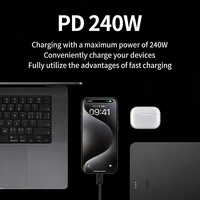 Tragbares Thunderbolt 4 Kabel Typ-C 40Gbps Übertragung PD240W 8K60Hz HD-Bildschirmprojektion USB-C zu USB-C Kabel für Video