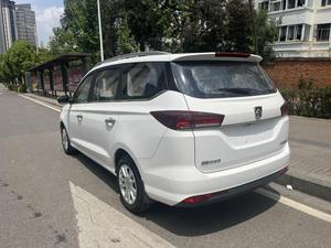 Autos Usados en Venta, Baojun 510 2017, 1.5L, Transmisión Manual de 5 Velocidades, Volante a la Izquierda, Bajo Consumo de Combustible, 112hp, Autos Usados de Gasolina - Product Image 2