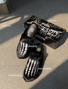 Customized unisex M ü ller shoes with slip resistant closed toe luxury leather slippers - Product Image 5