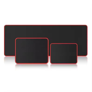 Tapis de souris de jeu personnalisé en microfibre XXL extra large imprimé par sublimation, en caoutchouc naturel résistant à l'eau, en stock - Product Image 1