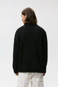 Logo personnalisé OEM & ODM Pull en jacquard noir à clé décontracté Pull pour hommes à col rond et à manches longues - Product Image 3