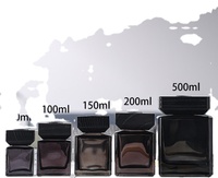 Bouteille vide de luxe de diffuseur de roseau en verre de 100ml avec couvercle en rotin et en bois Bouteille en verre carrée ambre pour diffuseur d'arôme avec boîte