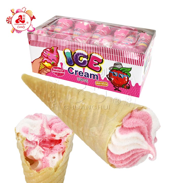 Большой рожок мороженого, заполненный джемом, сладкие Сладости