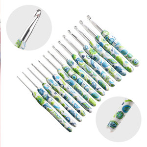 Juego de <span class=keywords><strong>14</strong></span> Agujas de Ganchillo Estándar Americanas con Diseño Impreso y Mango Suave para Tejer Lana - Product Image 3