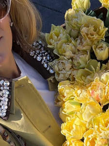 Veste décontractée pour femme, personnalisable, faite main, en laine, coupe-vent, à bouton unique, col rabattu orné de diamants, de fabrication artisanale - Product Image 5