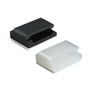 Clip de câble rectangulaire RCR FC-1 avec adhésif 3M pour l'organisation des câbles dans la fabrication - Product Image 1