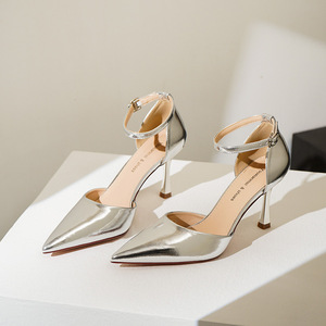 Escarpins D'Orsay à bout pointu et talon aiguille avec bride cheville, chaussures à talons hauts pour femme, couleur unie, finition métallique - Product Image 4