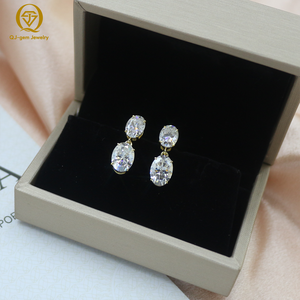 Pendientes Clásicos de Corte Ovalado, Personalizados en Oro de 10K, 14K o 18K, con Dos Diamantes, Diseño de Lujo, Certificación IGI, Color D, Claridad VVS, Diamante de Laboratorio - Product Image 1