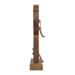 Scultura con due cerchi di legno e figure in metallo per decorazione d'interni - Product Image 3