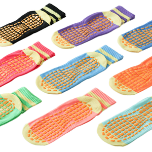 Calcetines de Tobillo Personalizados, Tejidos, Antideslizantes, para Parque de Trampolines, Diseño Sólido, para Fútbol, Uso en Interiores, para Adultos y Niños - Product Image 1