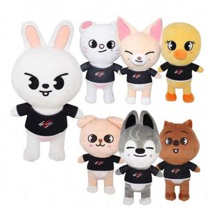 Jouets personnalisés Toysrunner Lapin de Pâques en peluche polychrome, animaux en peluche avec rembourrage en coton PP pour enfants - Product Image 1