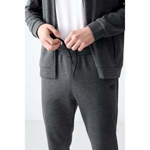 Ensemble de survêtement pour homme en tissu texturé anthracite mélangé, coupe standard, brodé - 85248 - A.melange/a.melange - Product Image 3