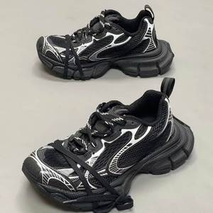 Calzado Deportivo de Alta Calidad para Hombre y Mujer, Zapatos para Caminar/Correr, Marca de Moda, Antiolor, Acolchados, para Exteriores - Product Image 1